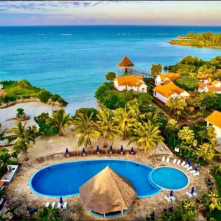 Azao Resort & Spa Pongwe Ngoại thất bức ảnh