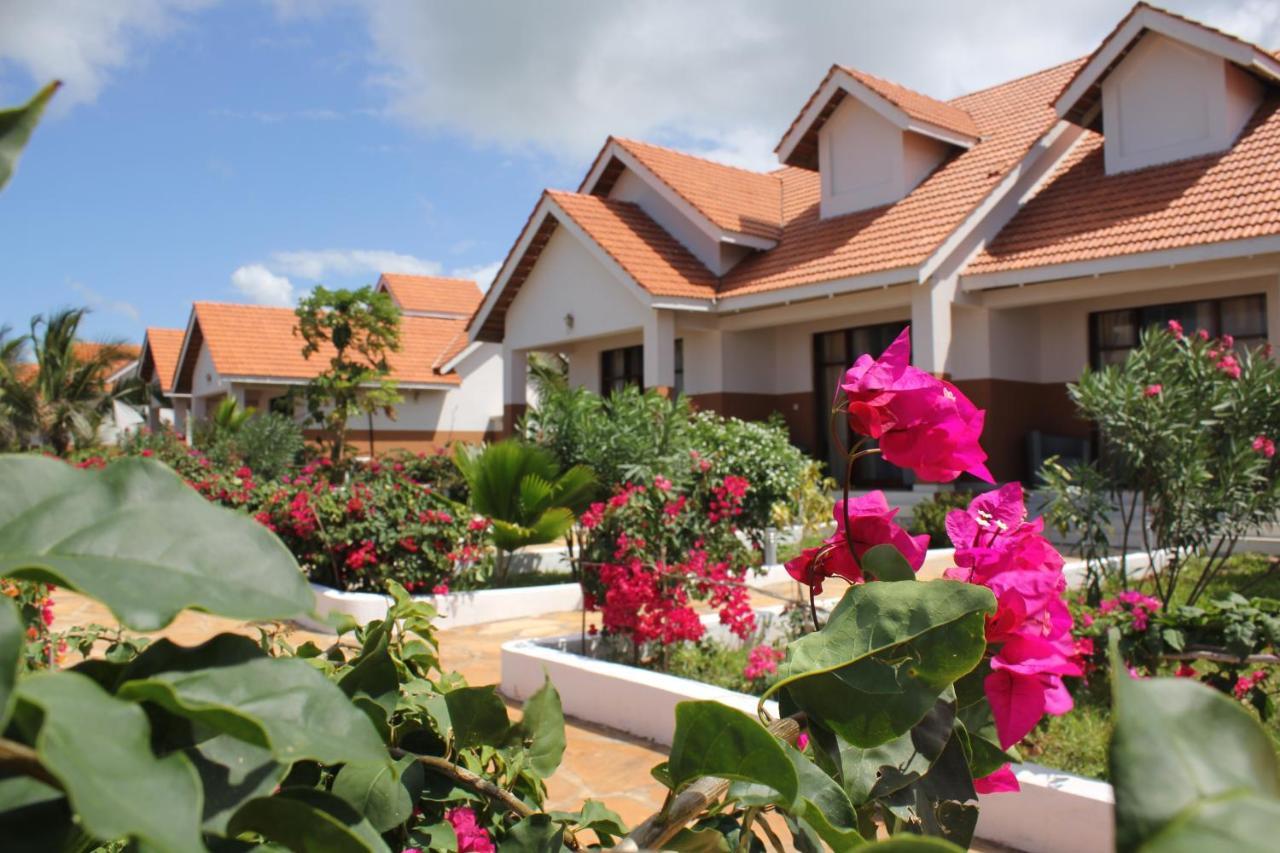 Azao Resort & Spa Pongwe Ngoại thất bức ảnh