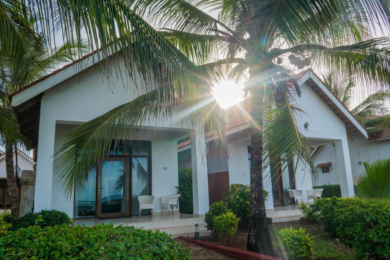 Azao Resort & Spa Pongwe Ngoại thất bức ảnh