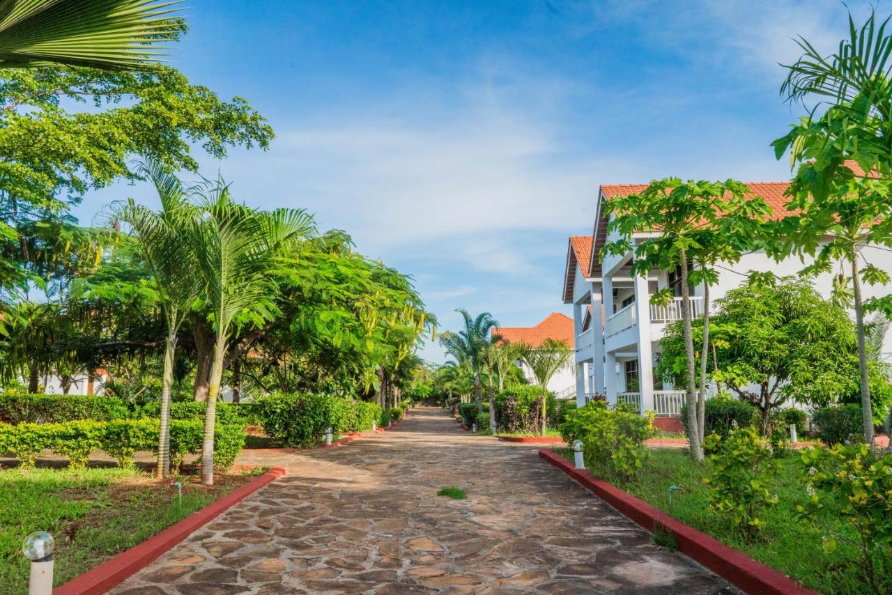 Azao Resort & Spa Pongwe Ngoại thất bức ảnh