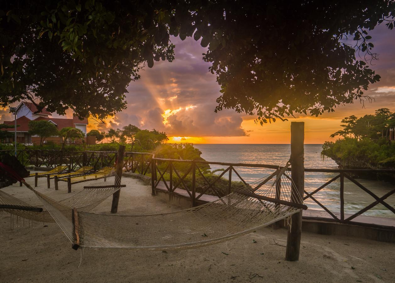 Azao Resort & Spa Pongwe Ngoại thất bức ảnh